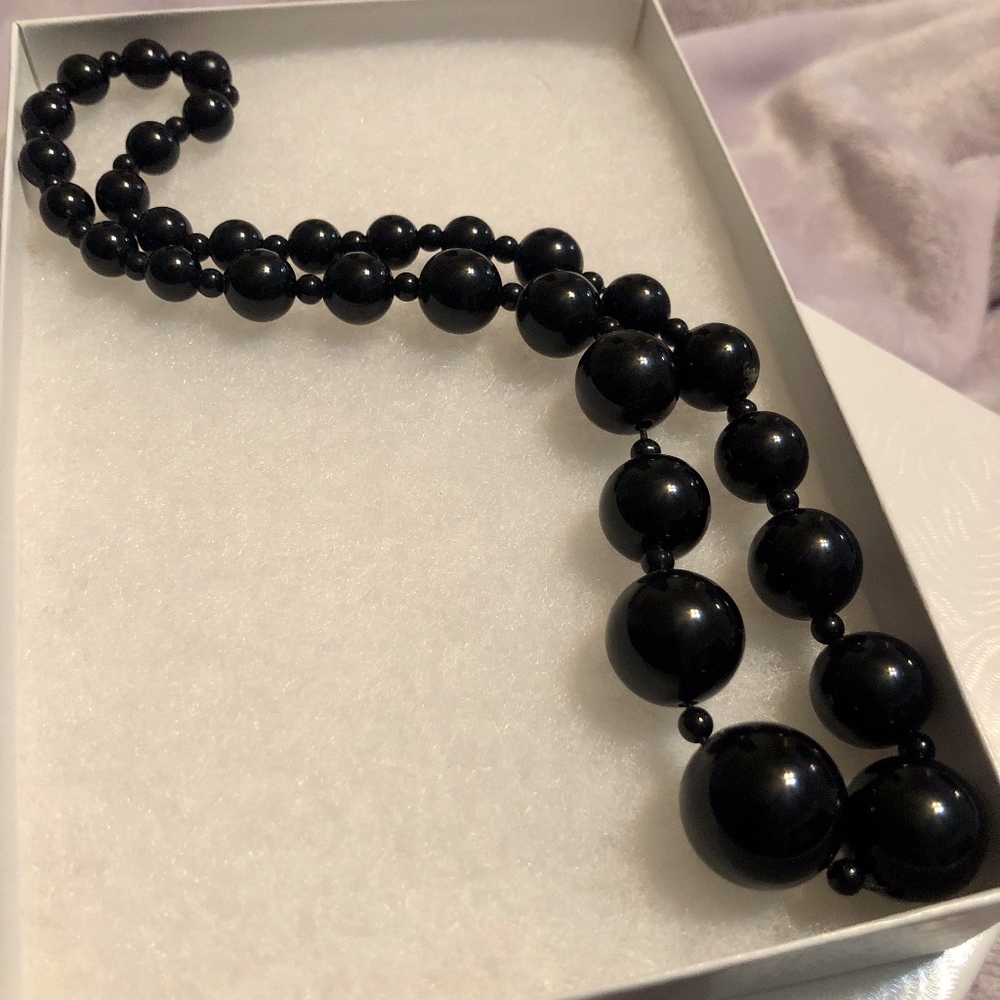 Black Chunky Ball Necklace